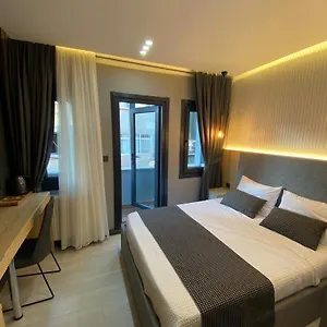 Santra Bosphorus , اسطنبول تركيا